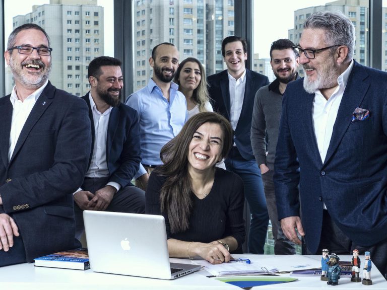 Zeymarine-team New Office - Zeymarine