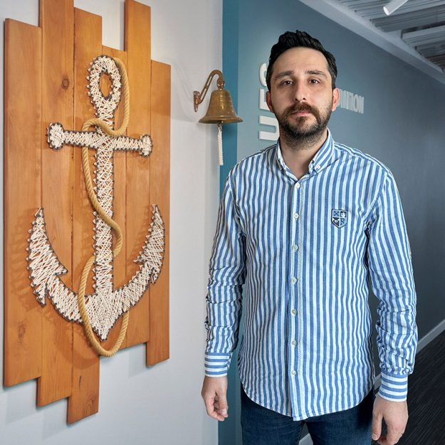 ugur_angin_zeymarine